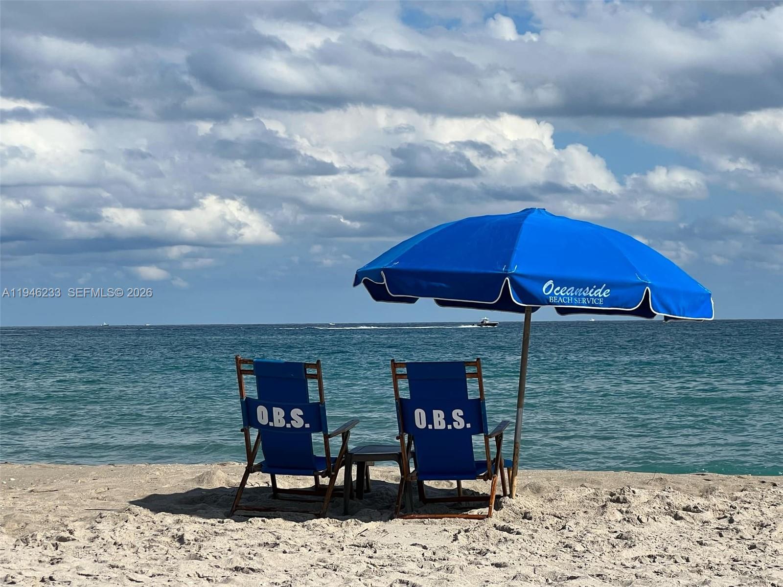 CRESTHAVEN VILLAS CONDO 1 - Residential