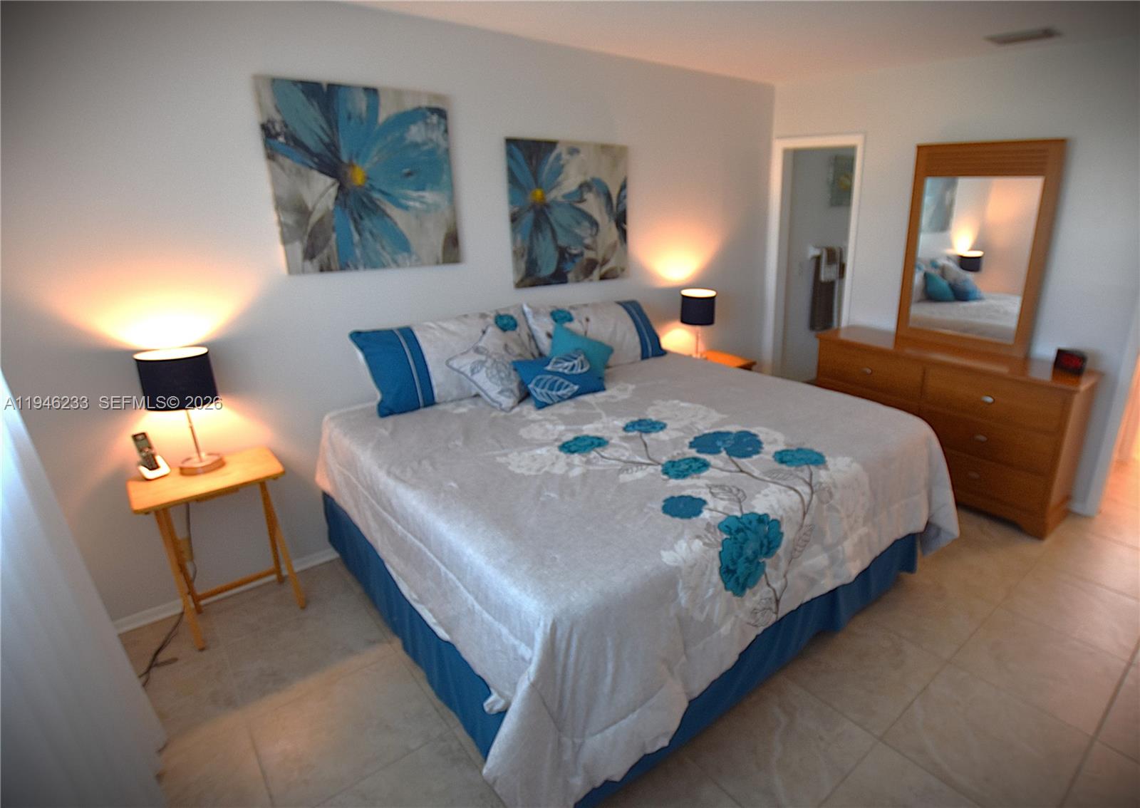 CRESTHAVEN VILLAS CONDO 1 - Residential