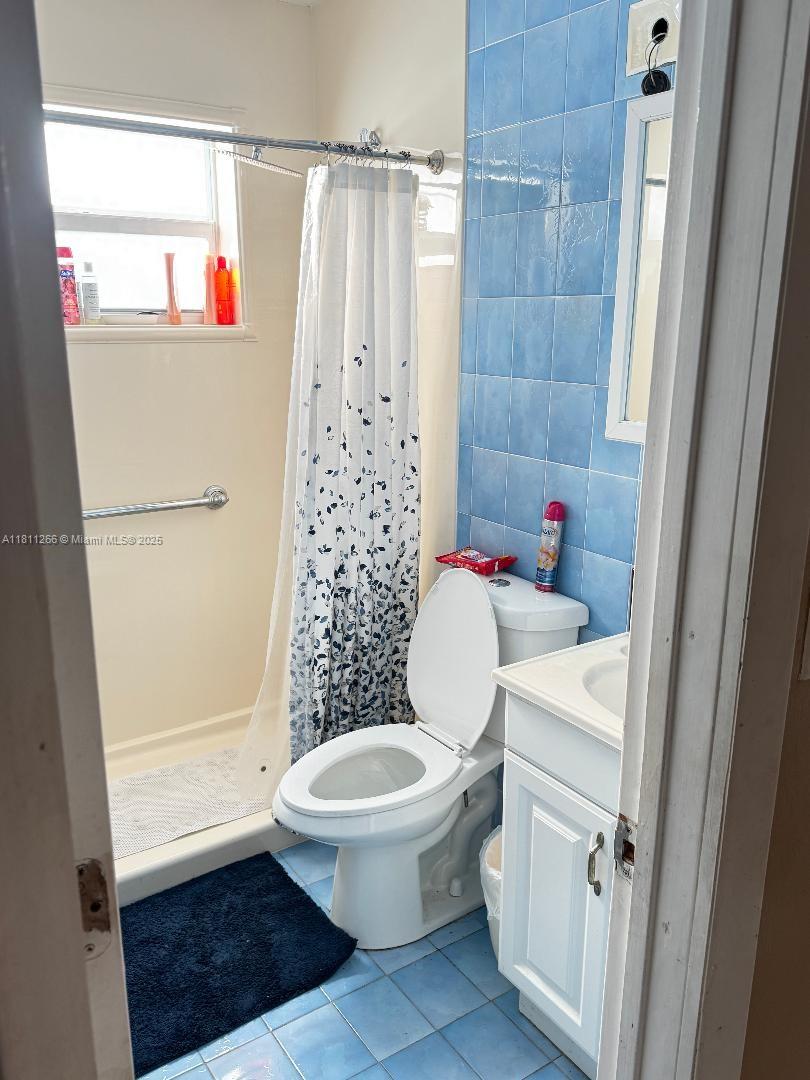 LAKE LUCERNE SEC 1 - Residential