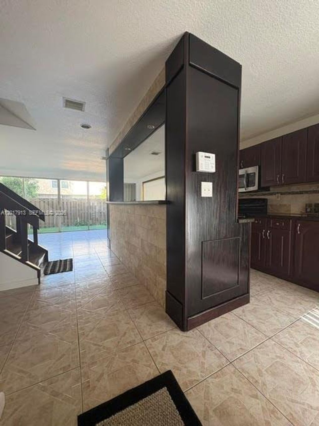 Photo of 835 NW 81st Way #5, Plantation, FL 33324 (MLS # A12017913)