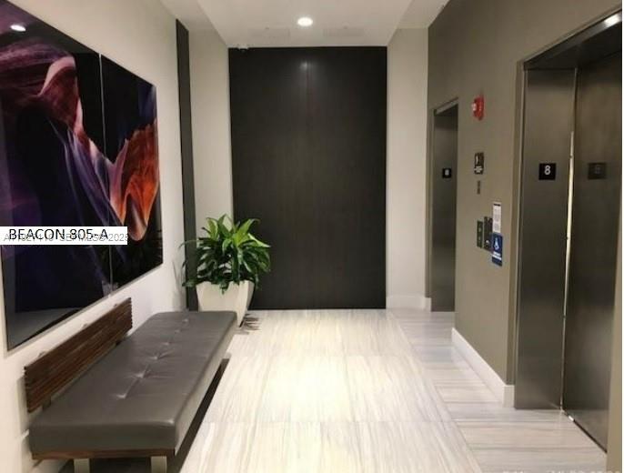 20200 W Dixie Hwy 805A