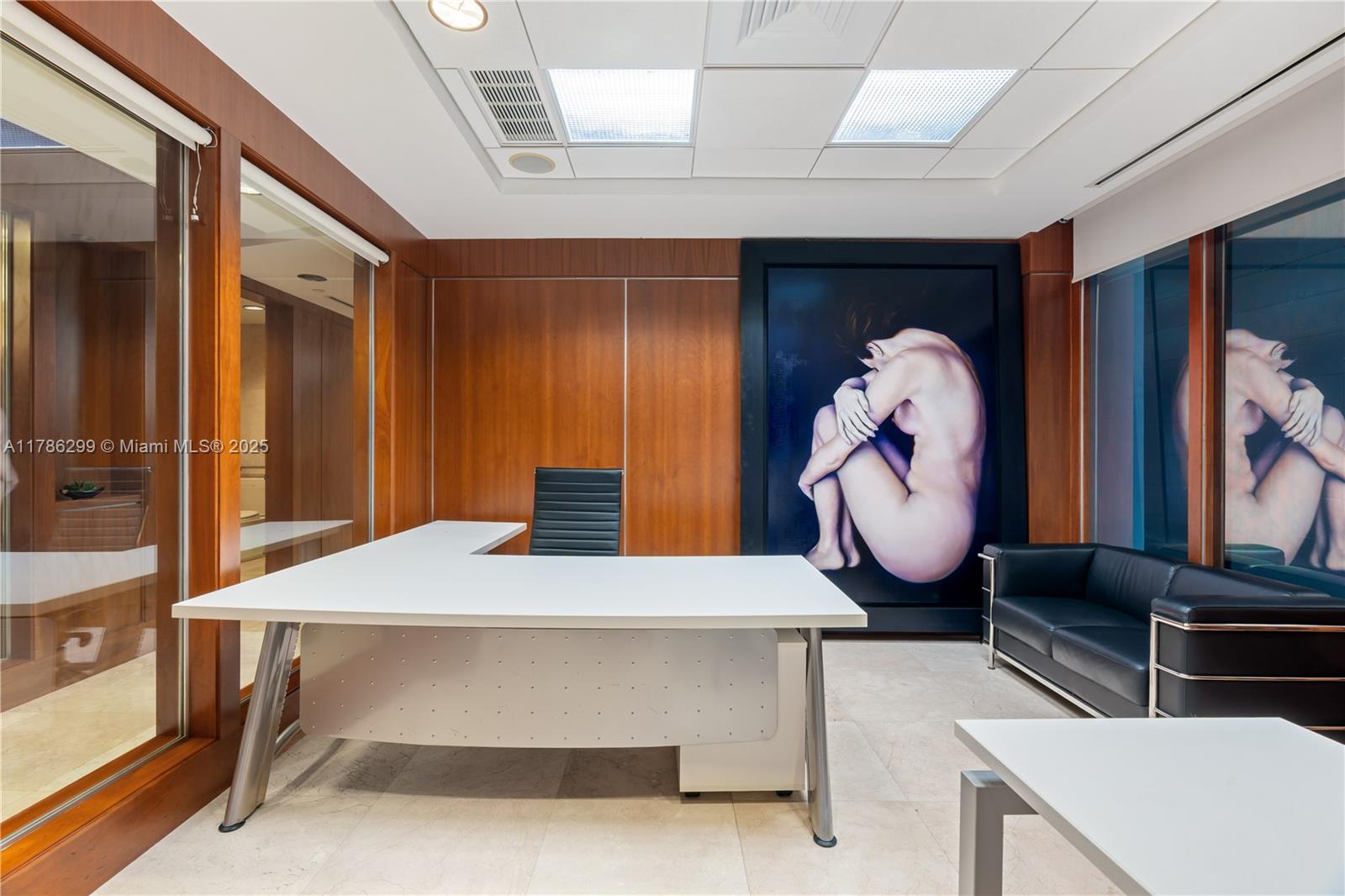 1110 Brickell Ave 515
