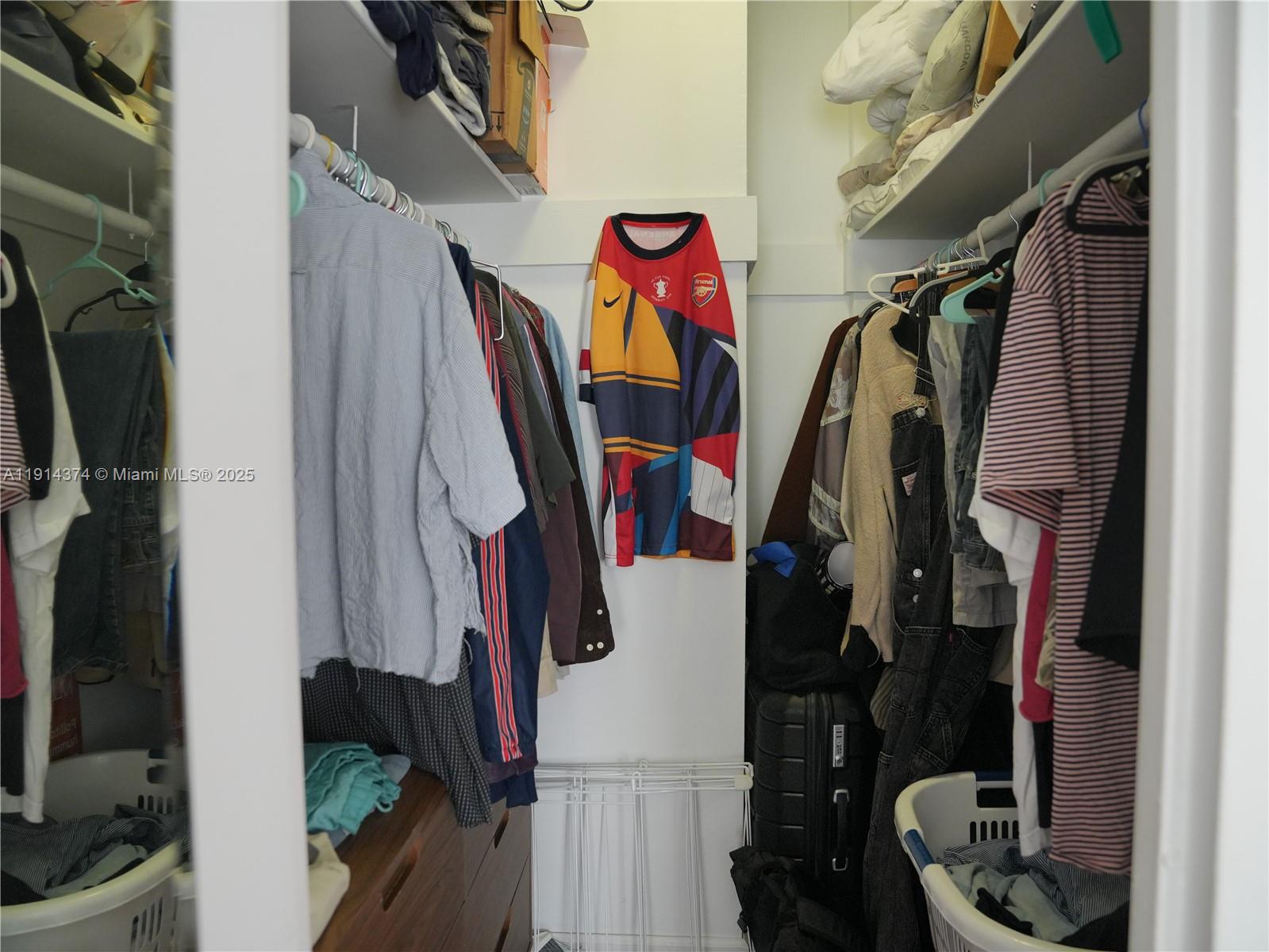 CLIPPER CONDO NO 1 - Residential Lease