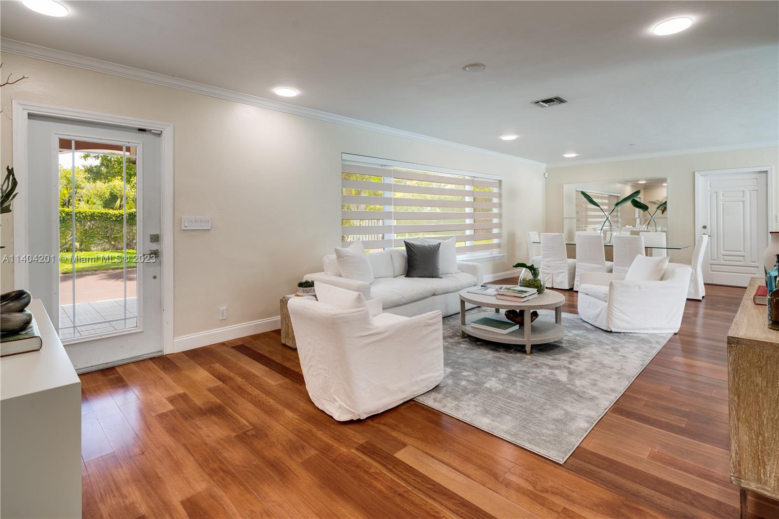 LAKESHORE SEC ONE - Residential