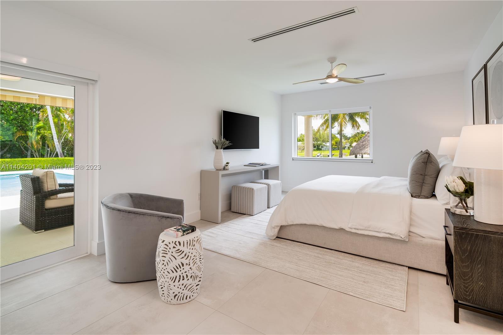 LAKESHORE SEC ONE - Residential