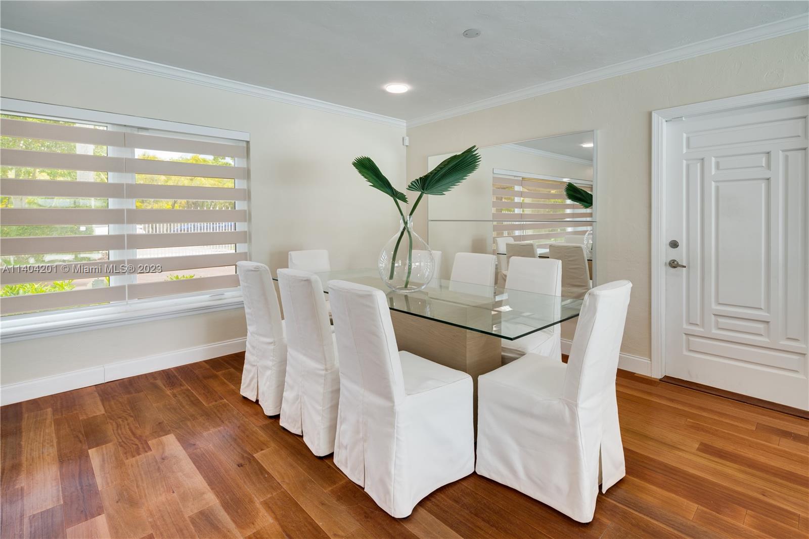LAKESHORE SEC ONE - Residential