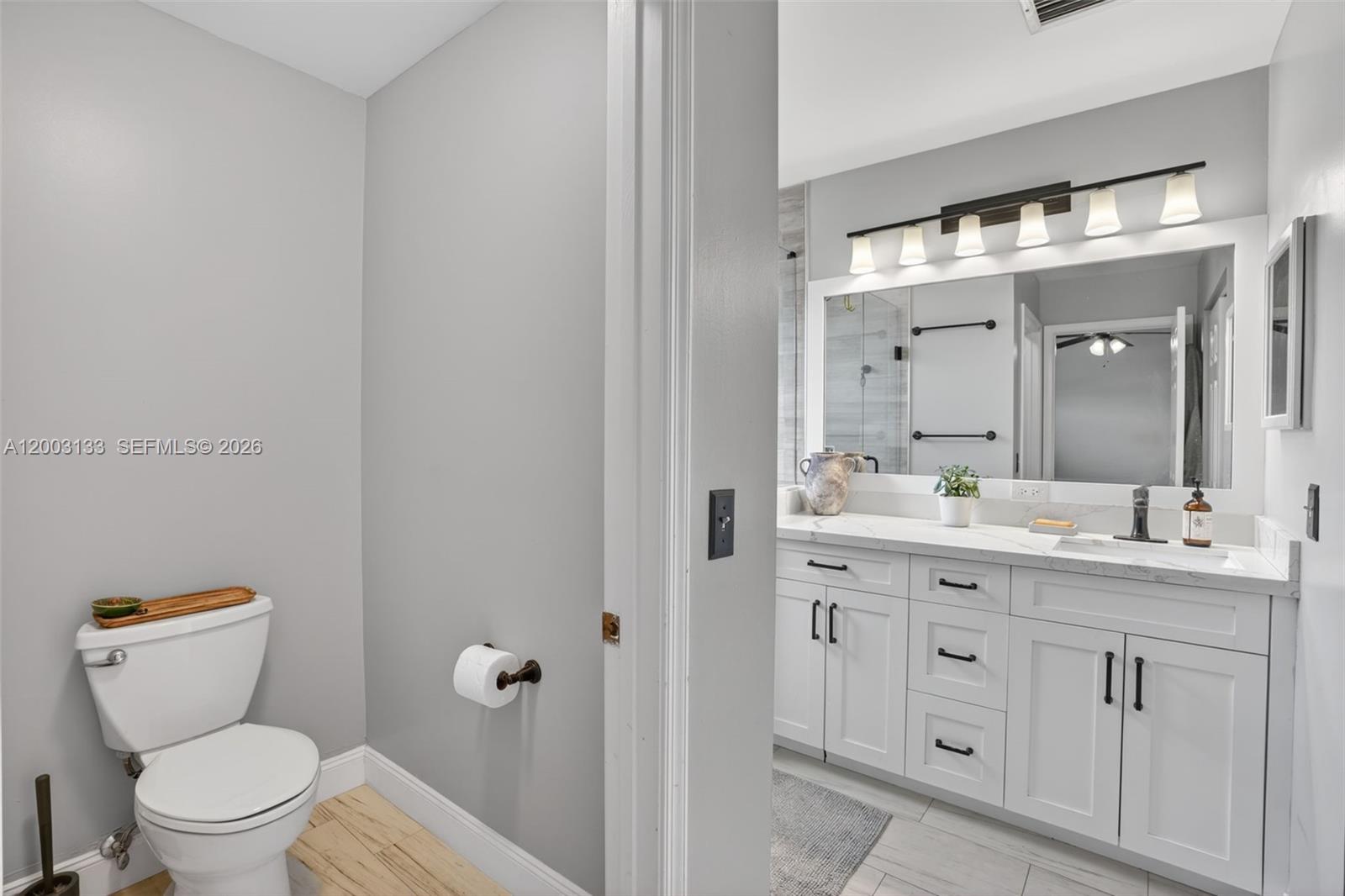 PEMBROKE SHORES - Residential