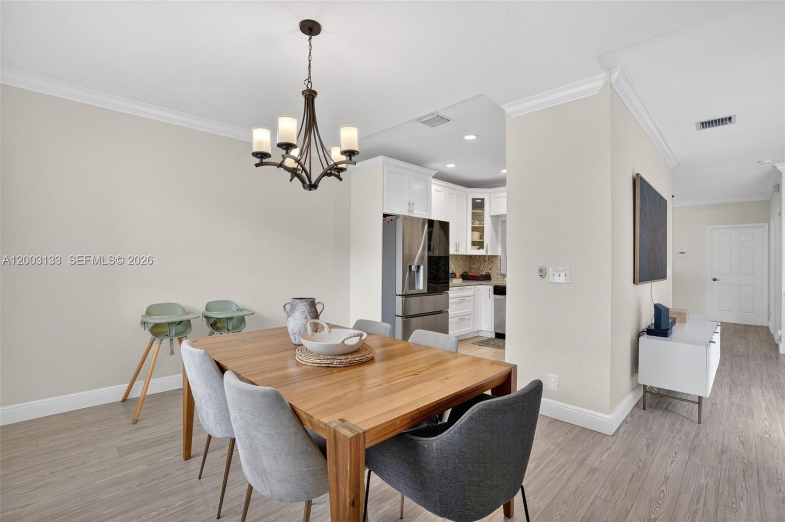 PEMBROKE SHORES - Residential