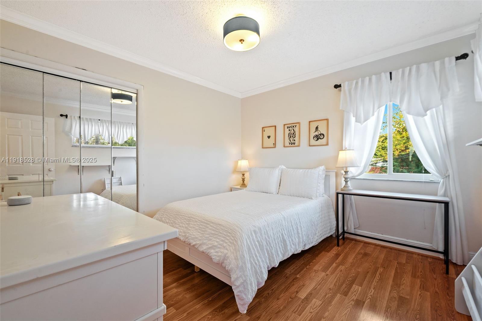 CORAL GABLES GRANADA SEC - Residential Lease