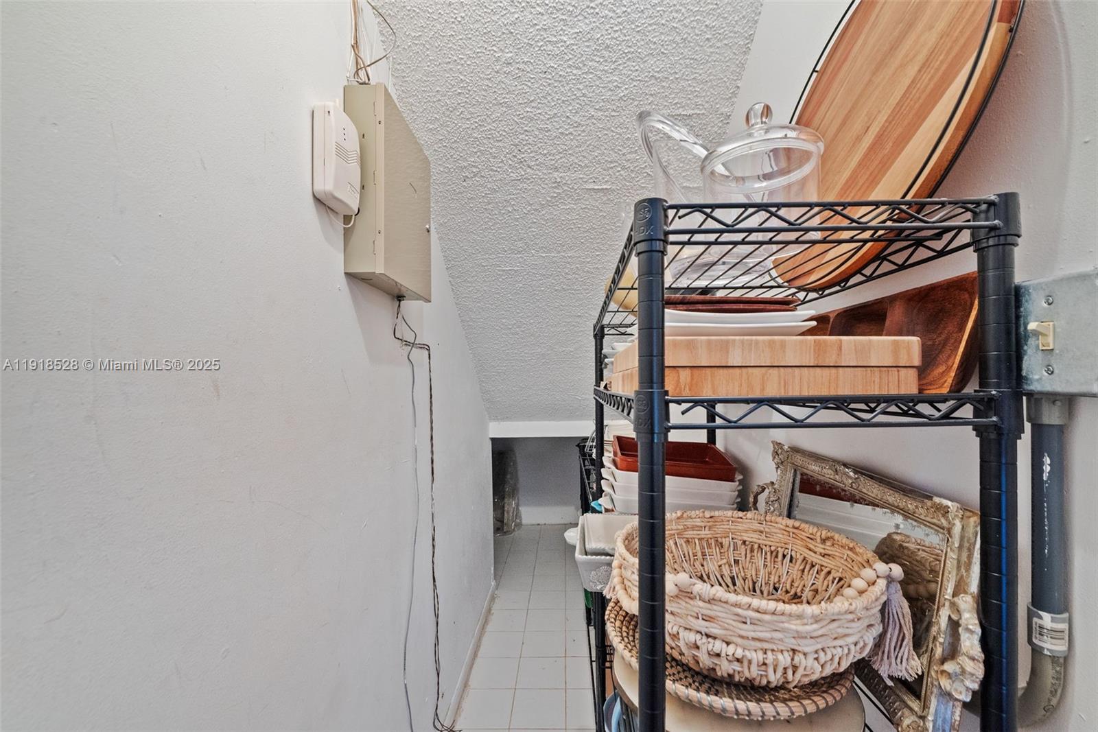 CORAL GABLES GRANADA SEC - Residential Lease