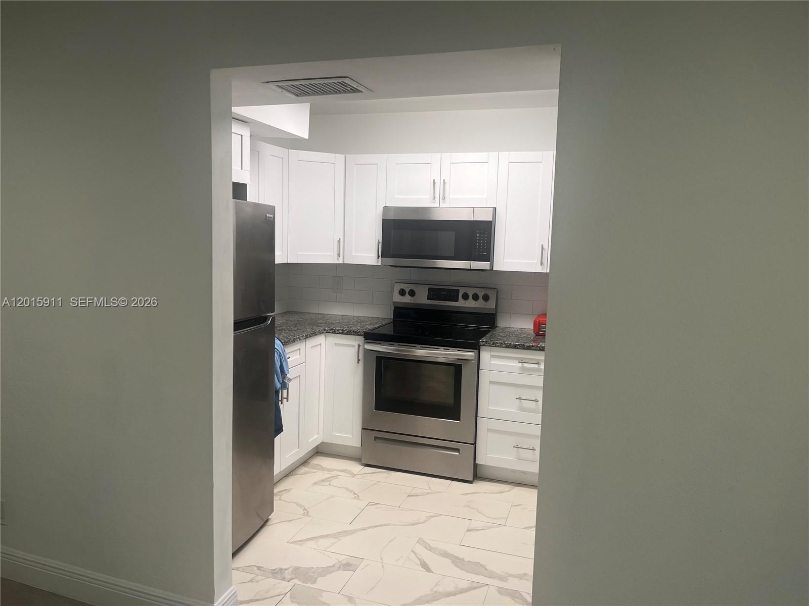 SUNRISE TOWNE PREFERRED 4 - Residential