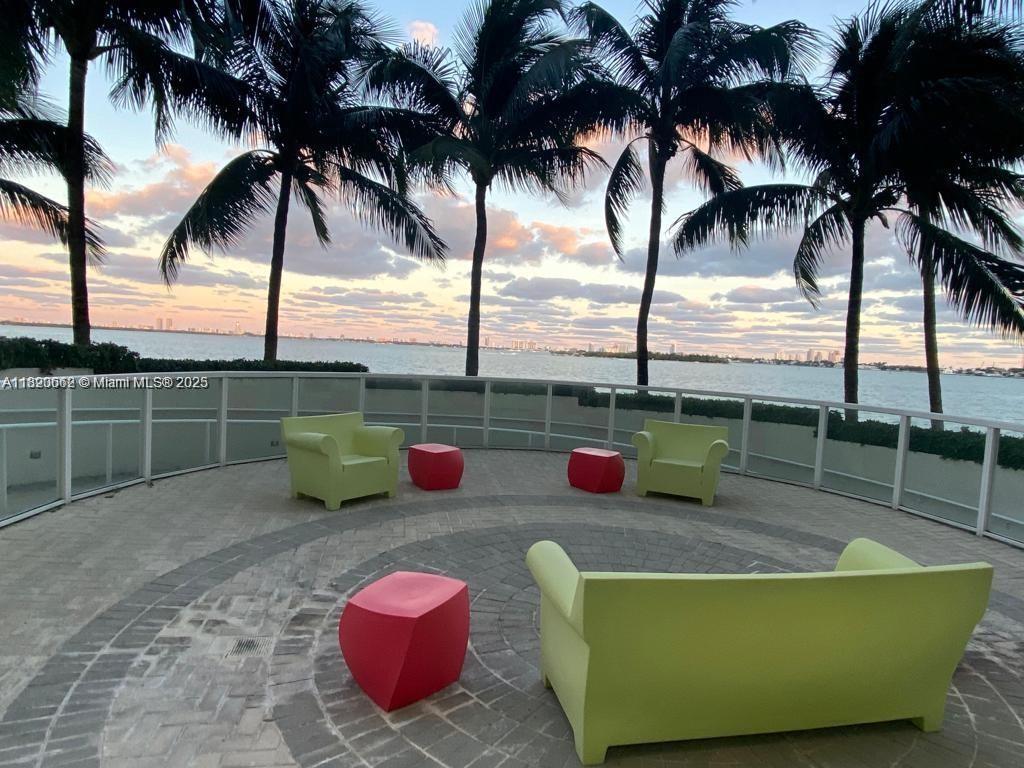 ONYX ON THE BAY CONDO - Residential