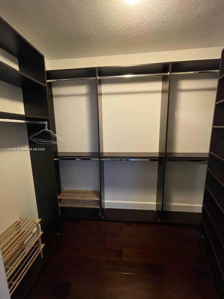 ONYX ON THE BAY CONDO - Residential