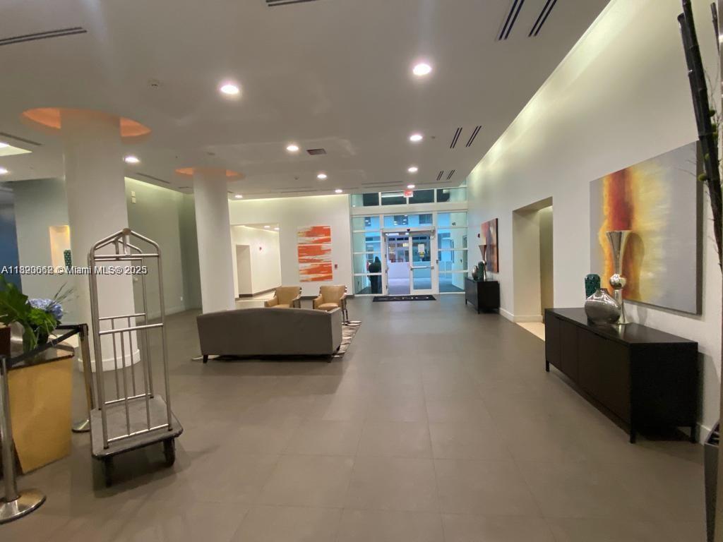 ONYX ON THE BAY CONDO - Residential