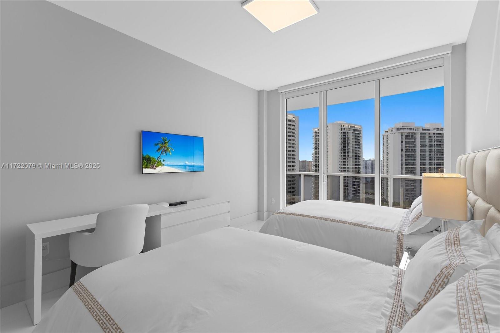 BELLINI AT WILLIAMS ISLAN - Residential