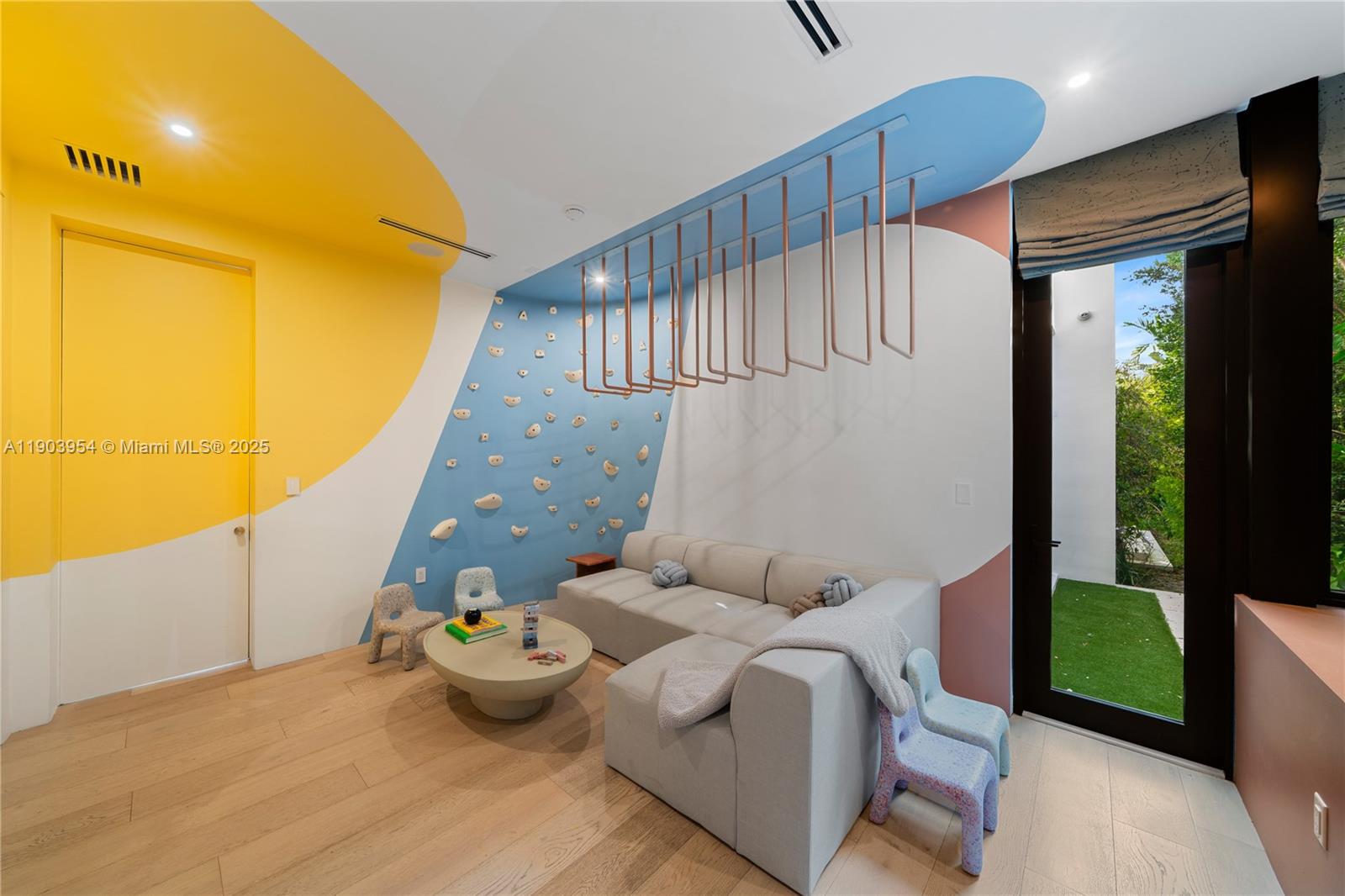 AMD PLAT OF SUNSET LAKE S - Residential