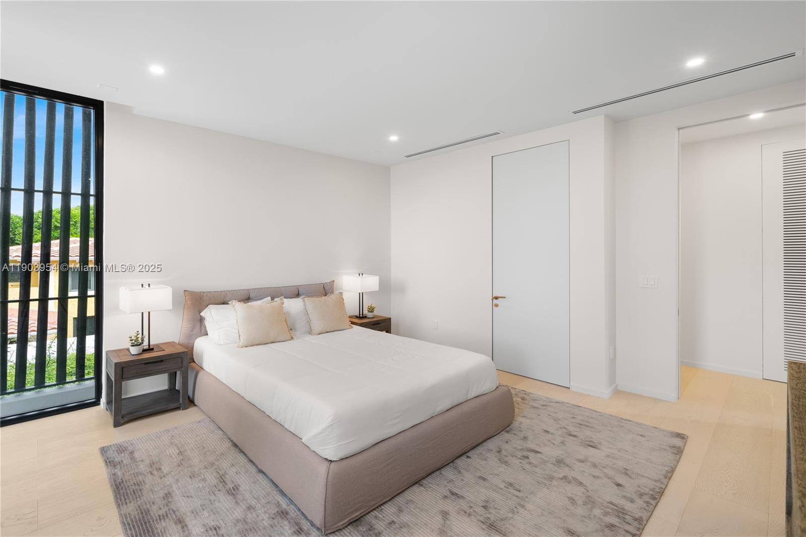 AMD PLAT OF SUNSET LAKE S - Residential