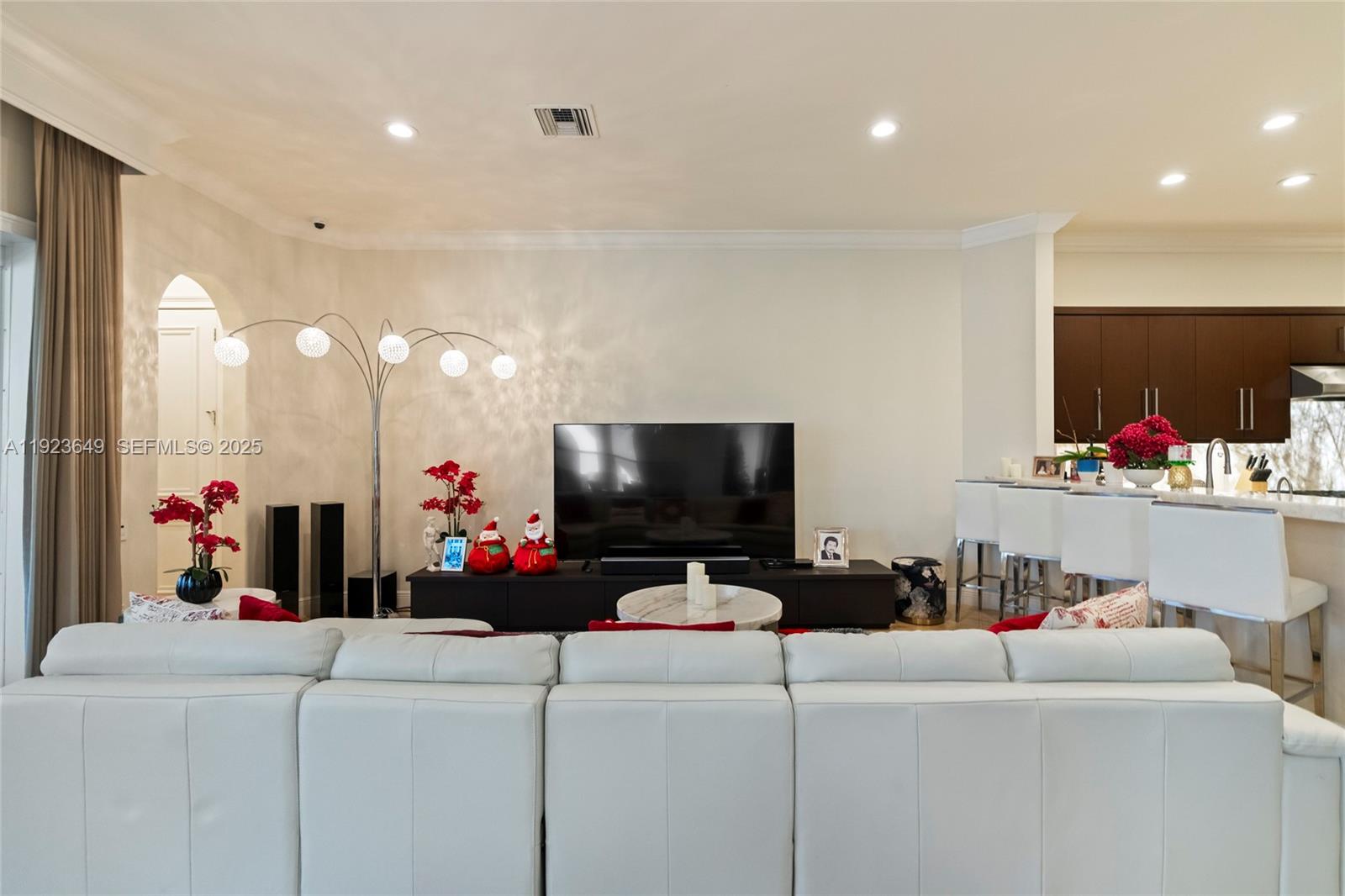 THREE ISLANDS 3RD SECTION - Residential