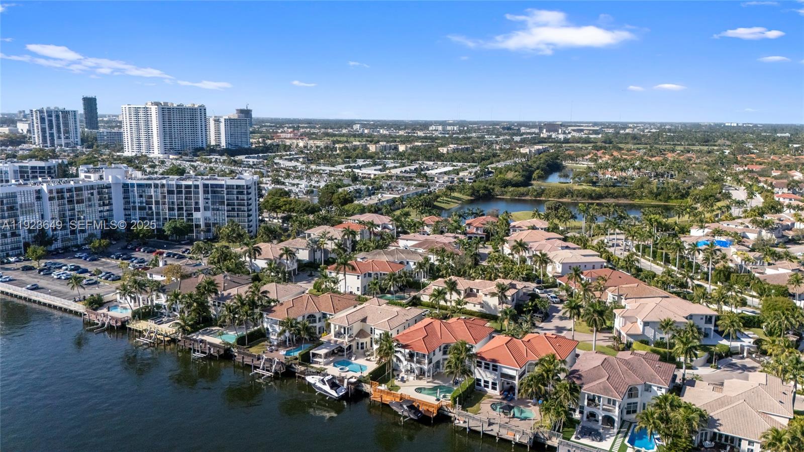 THREE ISLANDS 3RD SECTION - Residential