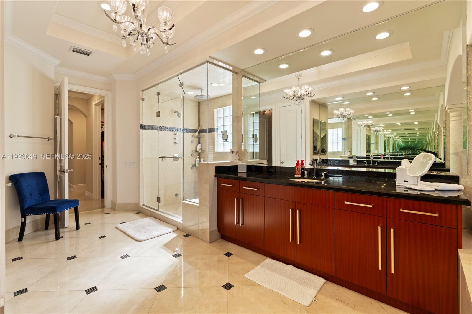 THREE ISLANDS 3RD SECTION - Residential