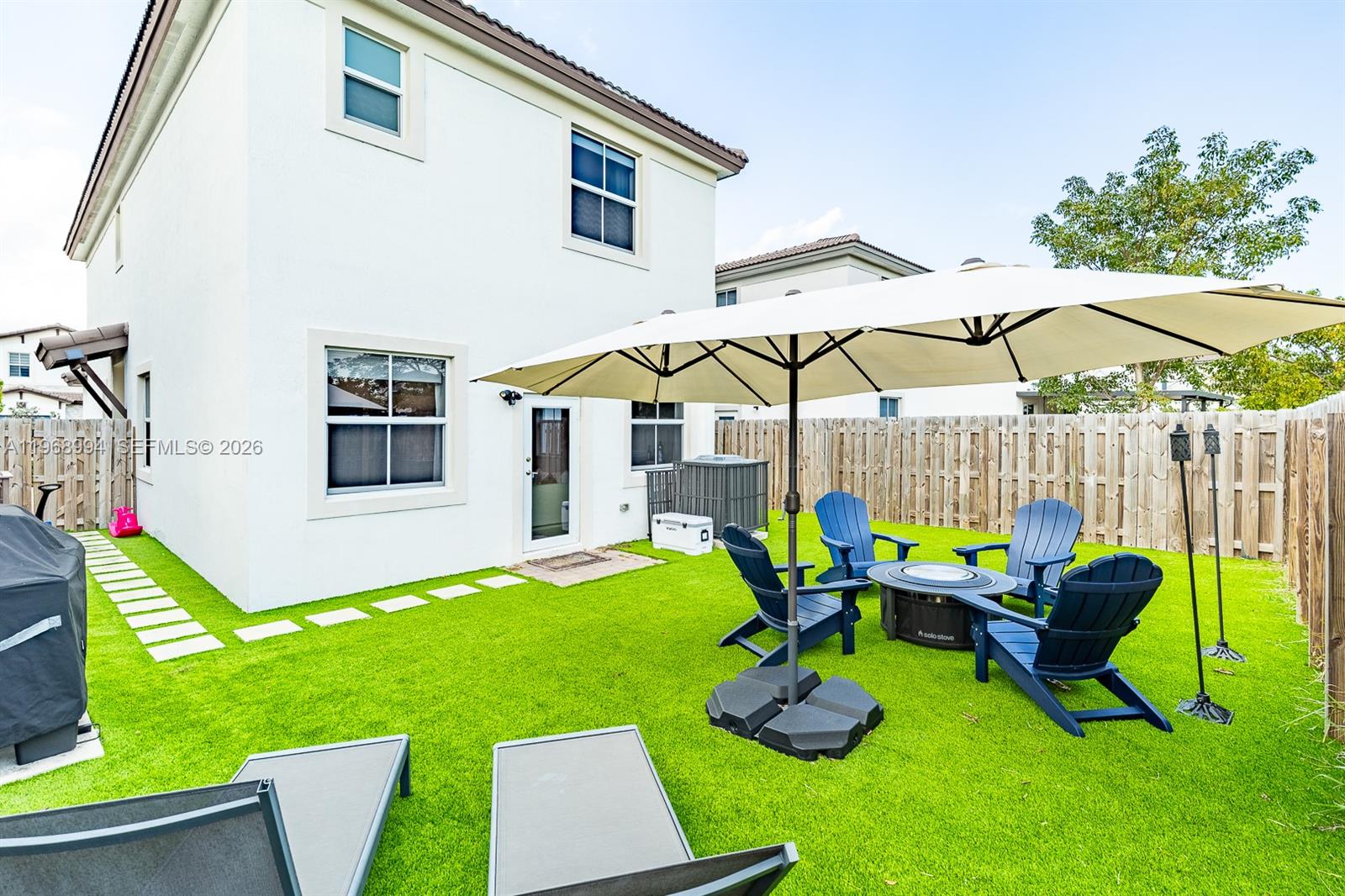 GOLF ESTS - Residential