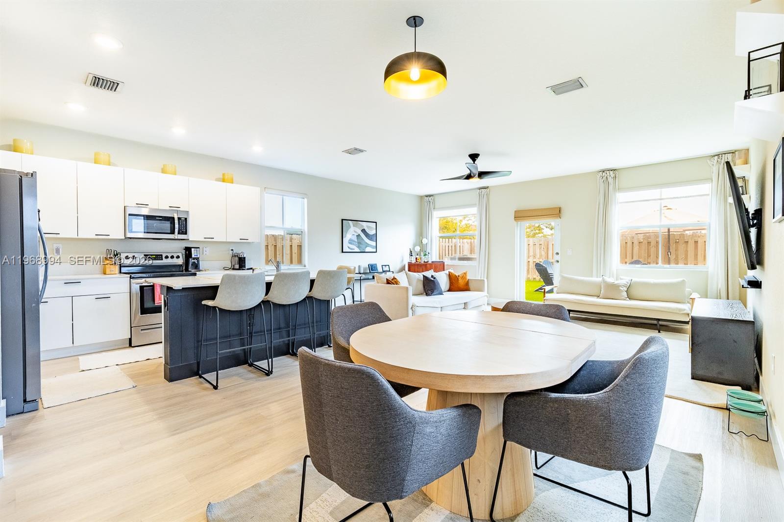 GOLF ESTS - Residential