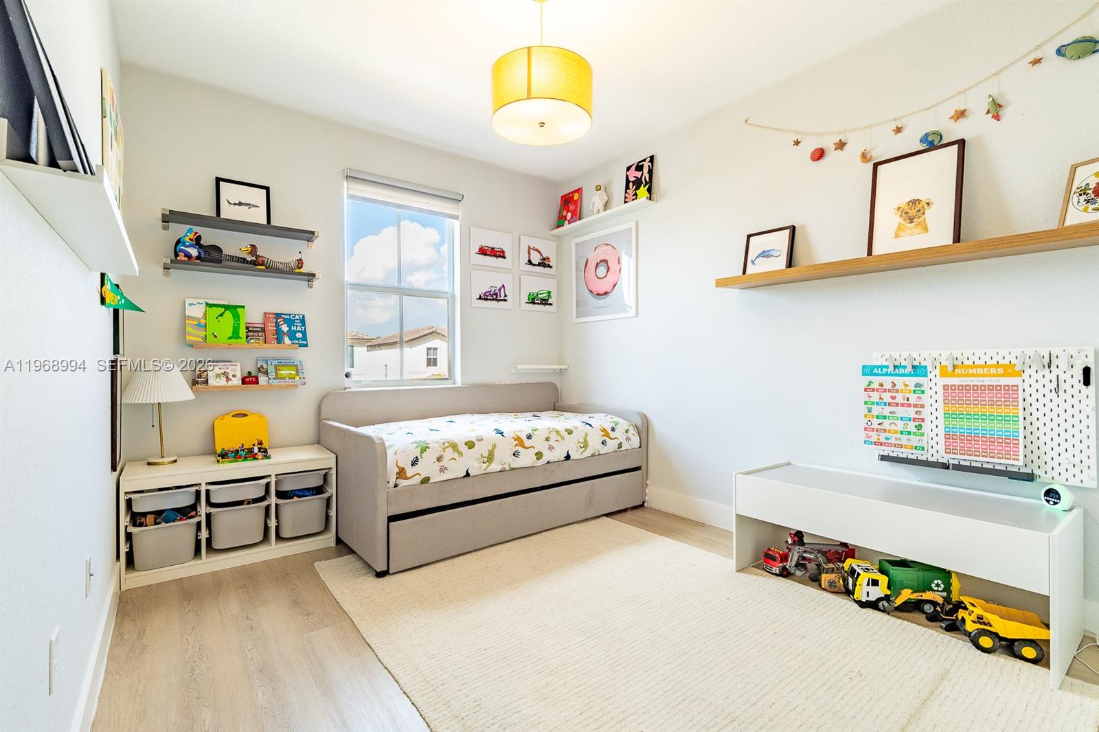 GOLF ESTS - Residential