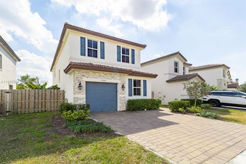 2370 NW 131st Cir Miami FL 33167