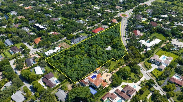13650 OLD CUTLER RD, PALMETTO BAY, FL 33158 - Image b83643a41ec20f42fd084e4f8e0cf485/3652218185
