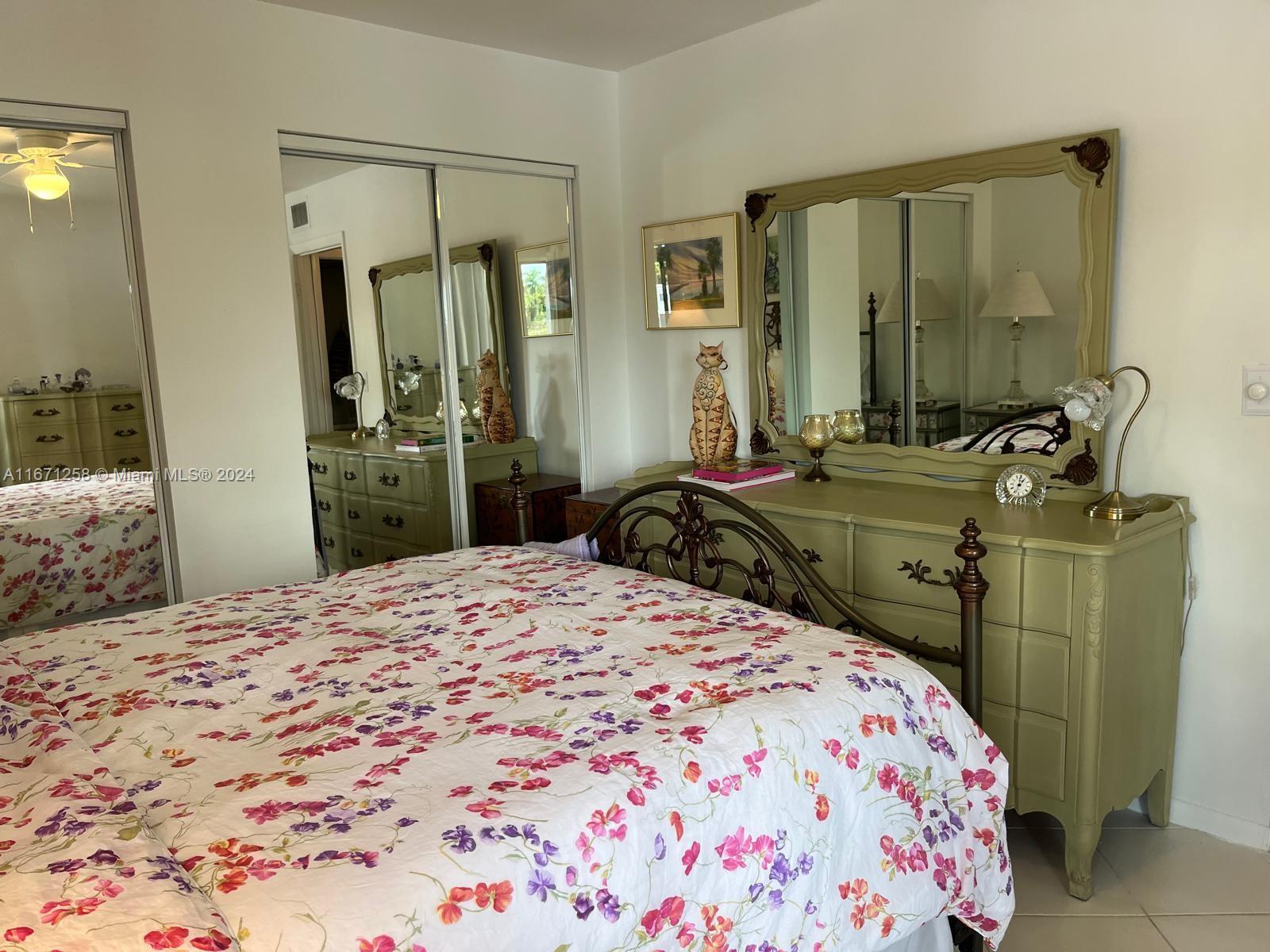 WIMBLEDON AT JACARANDA CO - Residential