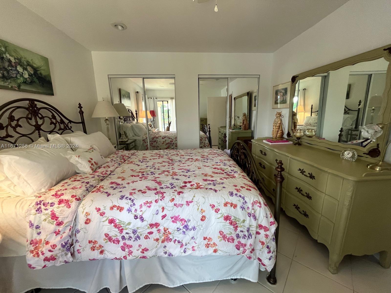 WIMBLEDON AT JACARANDA CO - Residential