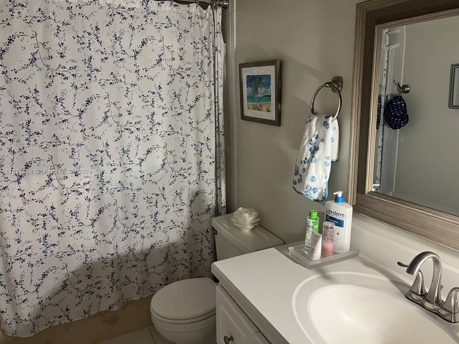 WIMBLEDON AT JACARANDA CO - Residential