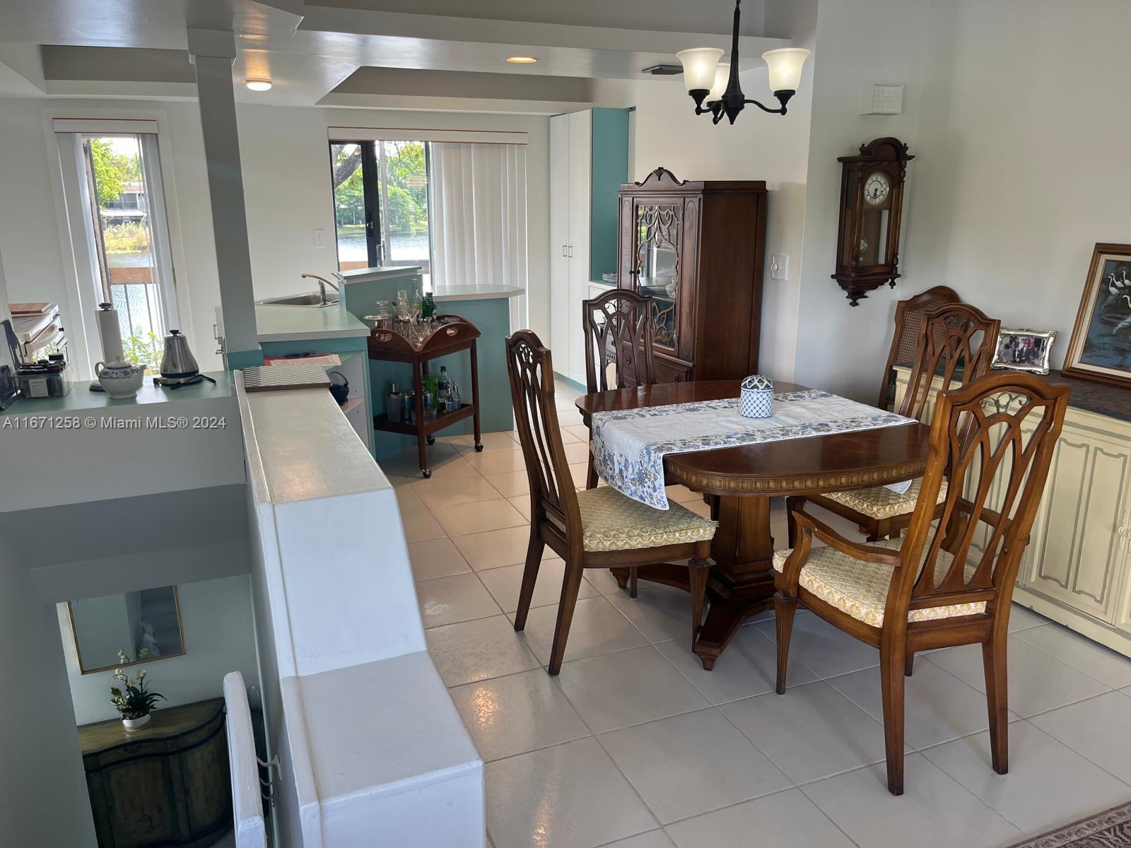 WIMBLEDON AT JACARANDA CO - Residential