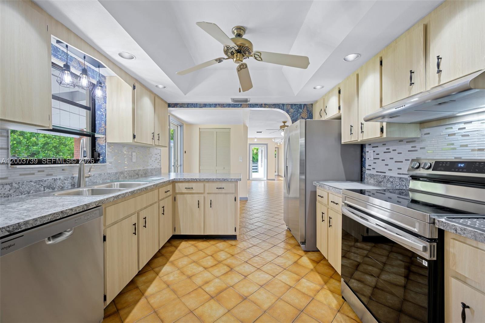 RIVIERA PINES - Residential Lease