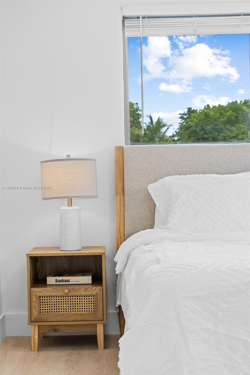 TWIN LAKE MANOR SUB - Residential