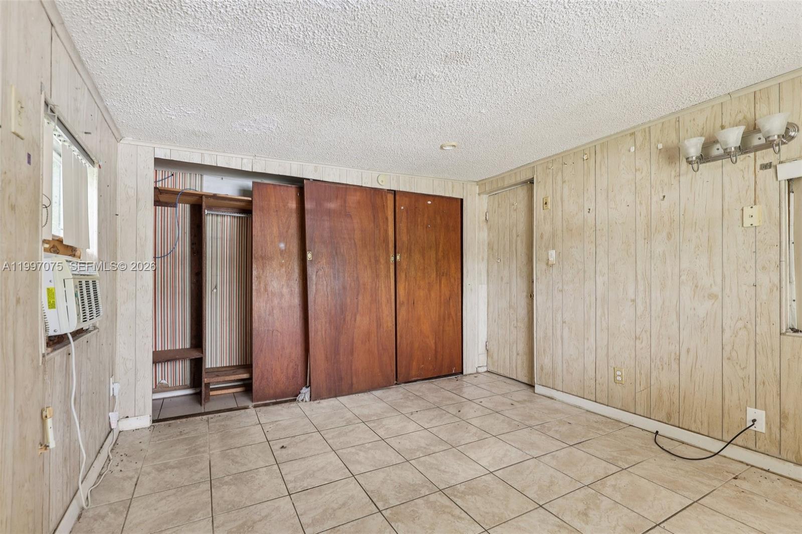 POMPANO BEACH HIGHLANDS 4 - Residential