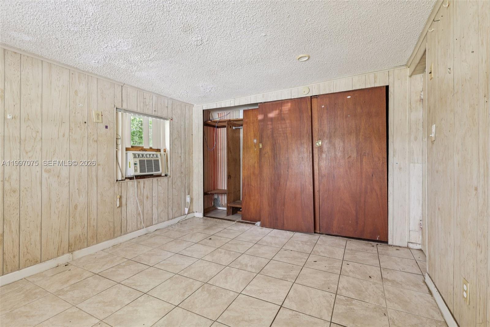 POMPANO BEACH HIGHLANDS 4 - Residential