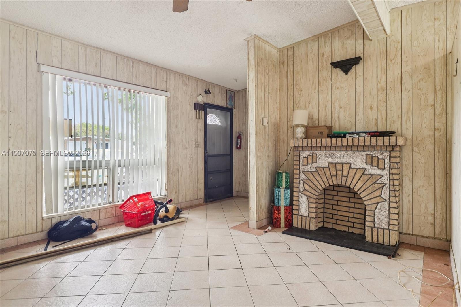 POMPANO BEACH HIGHLANDS 4 - Residential