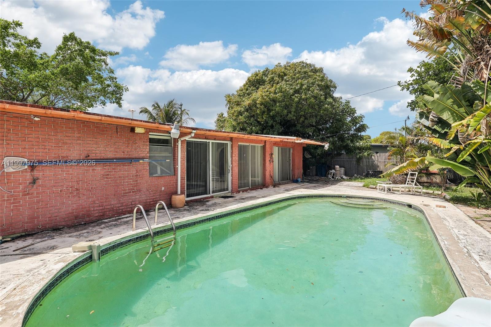 POMPANO BEACH HIGHLANDS 4 - Residential