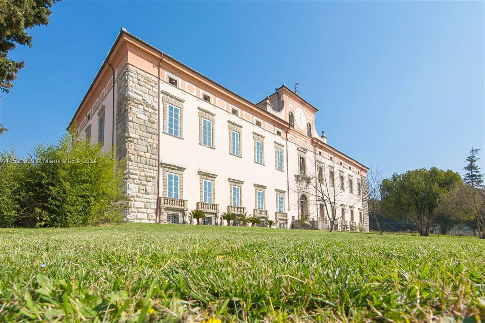 5 Via Baronese