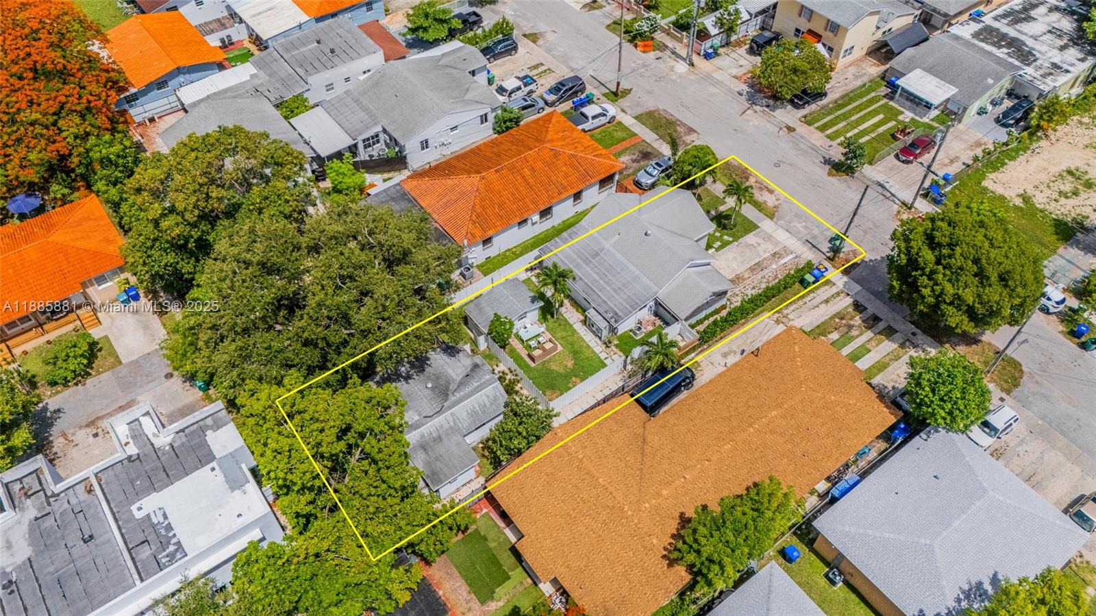 THE PINES - Residential Income