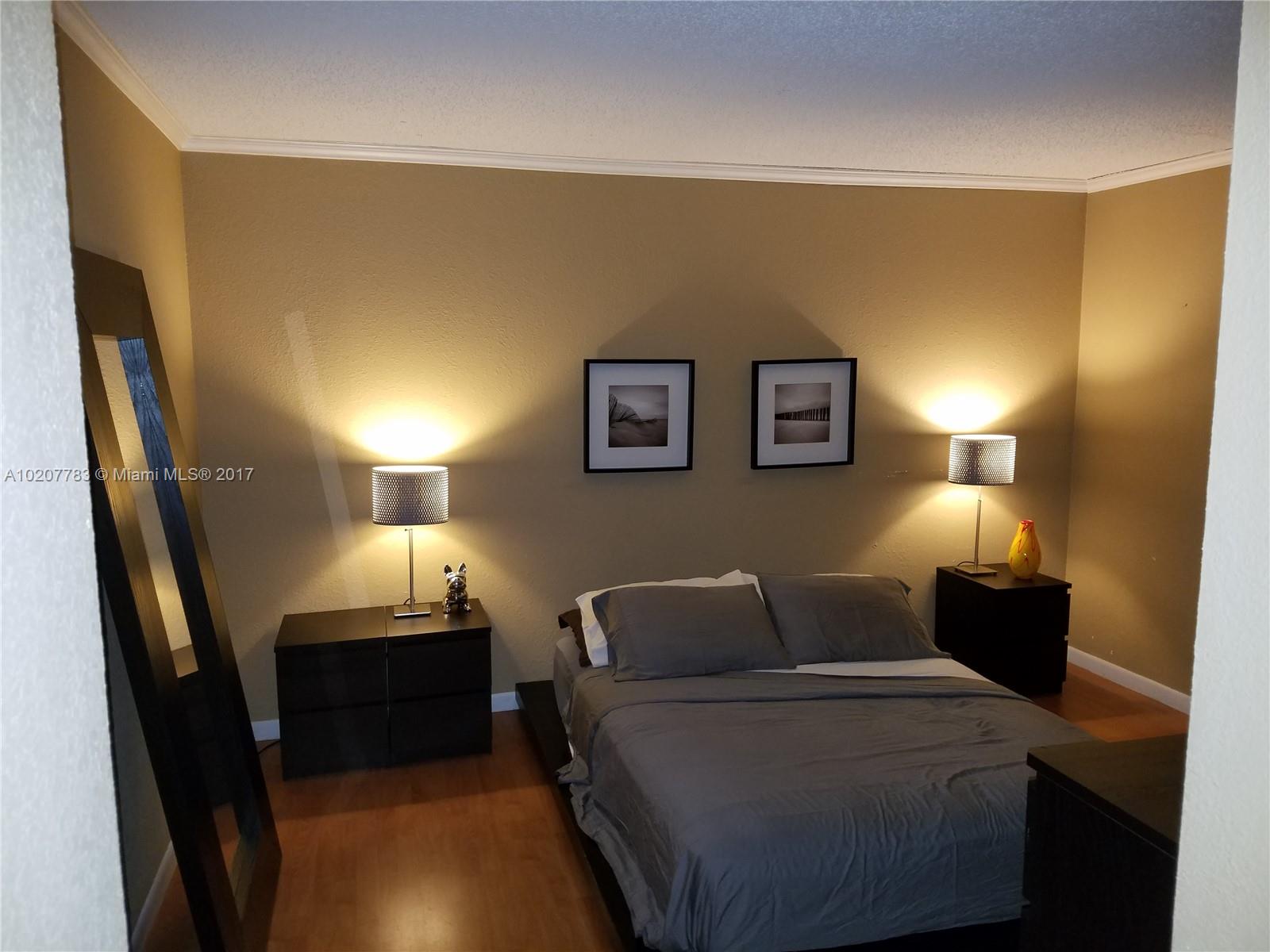 Lakeview Gardens At Miami - Residential Lease