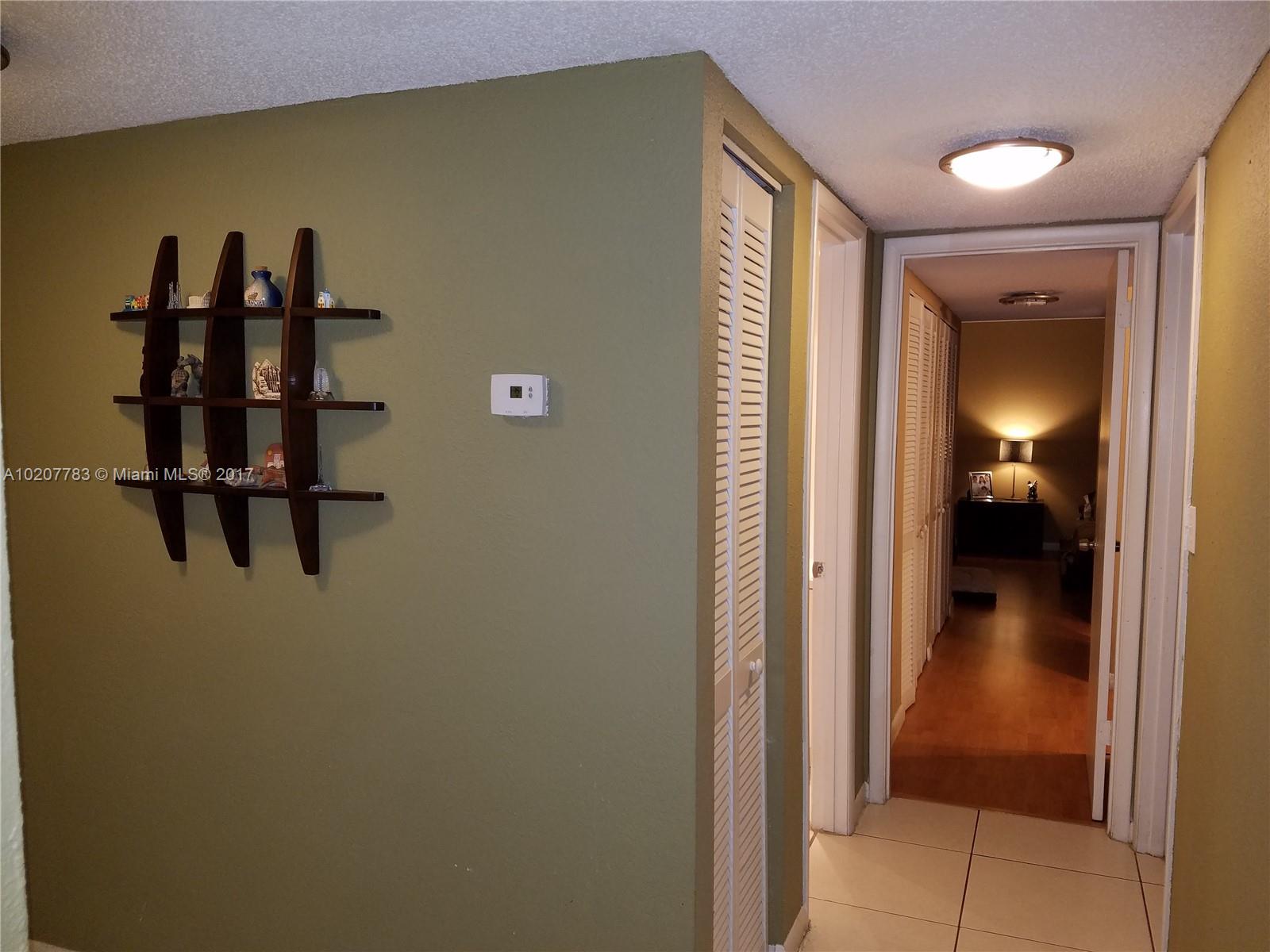 Lakeview Gardens At Miami - Residential Lease