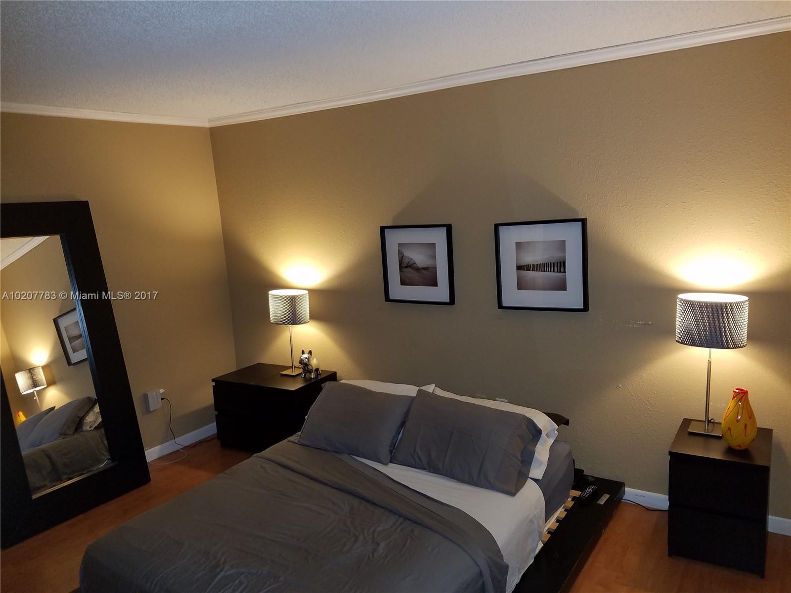 Lakeview Gardens At Miami - Residential Lease