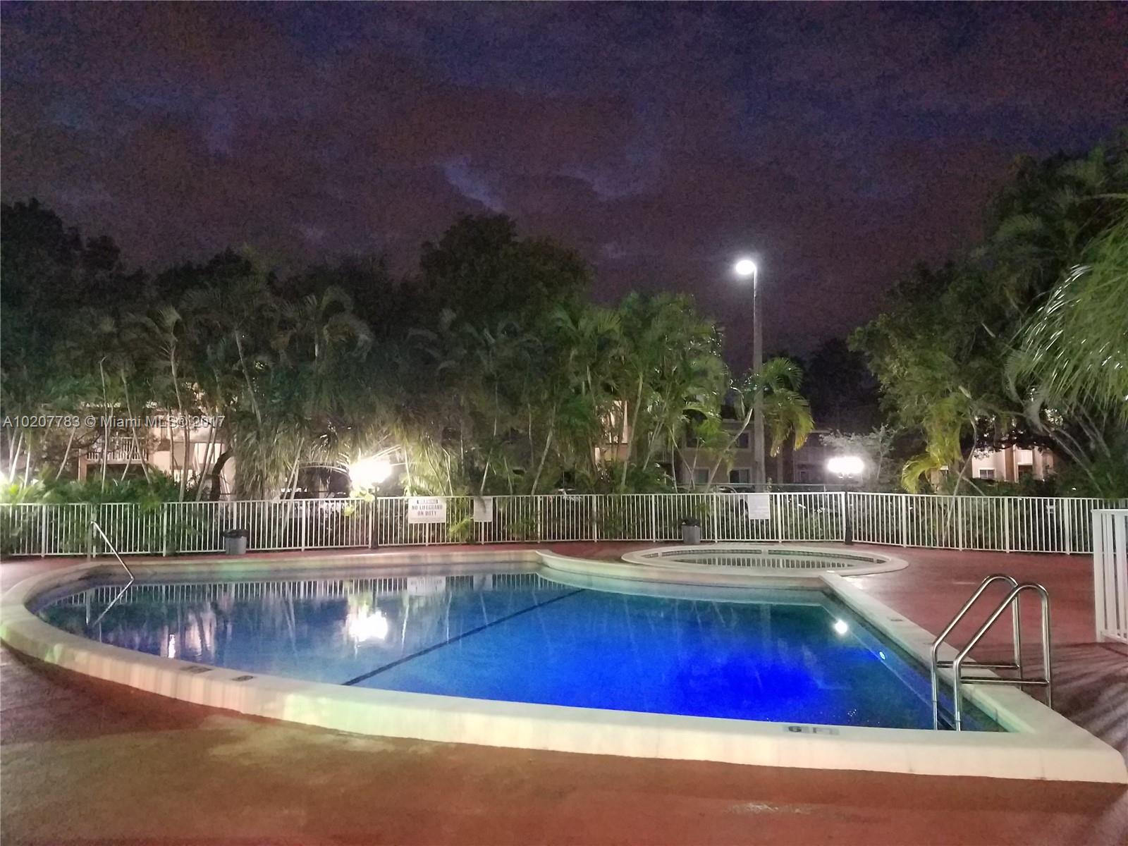 Lakeview Gardens At Miami - Residential Lease