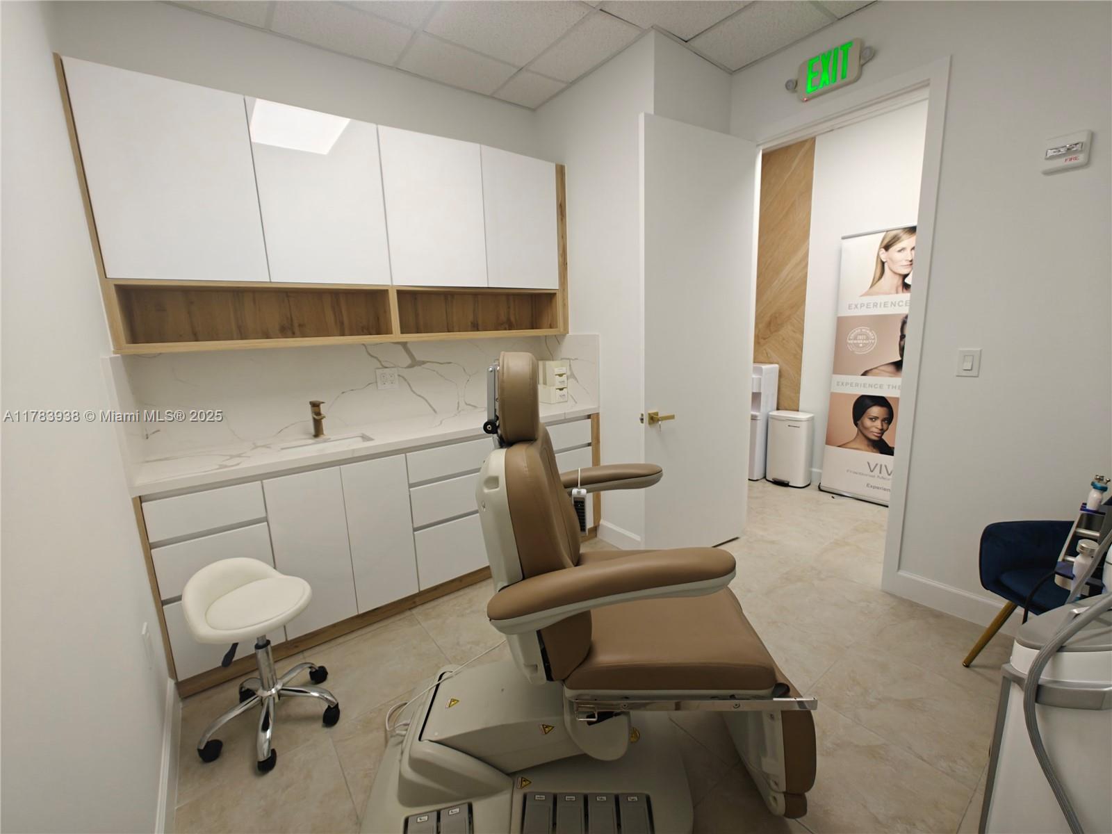 Are you looking for the perfect space for your professional practices? Look no further! We have an ideal 1 modern and elegant office available for rent in a prime location in the heart of Brickell. A treatment room (about 100 square ft) is equipped with running water for your convenience, State-of-the art electric chairs to ensure comfort and versatility during procedures. Estheticians, nails specialists, tattoo artists with FL license are welcome! Water, electricity, high speed internet - ALL INCLUDED IN THE RENT! Office features a comfortable waiting hall with complimentary coffee, tea, and water station to provide a pleasant experience for your clients as they wait for their appointments. Don't miss this opportunity to operate in a professional and welcoming environment.