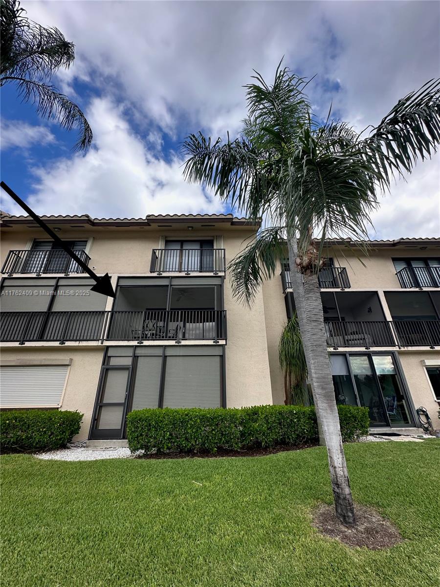 CAPTAINS WALK CONDO - Residential