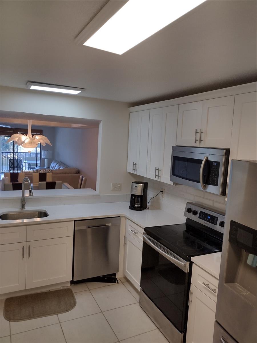 CAPTAINS WALK CONDO - Residential
