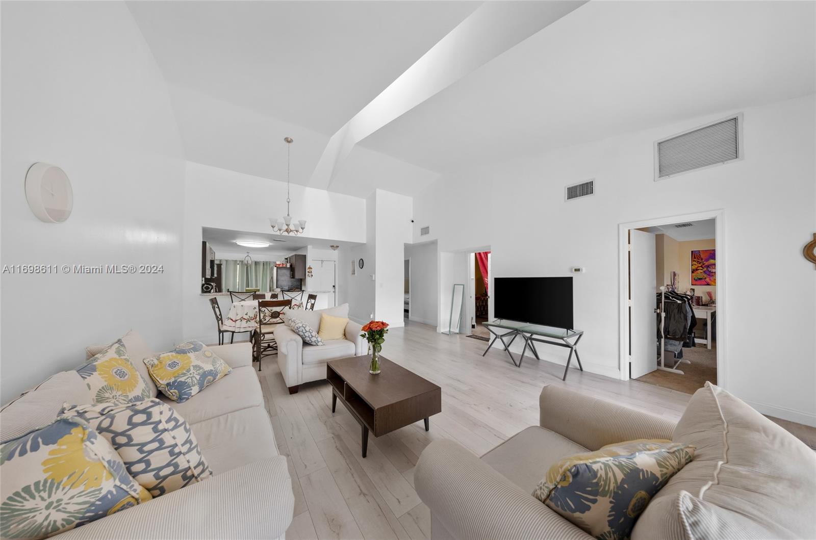 VILLA RICA - Residential Lease