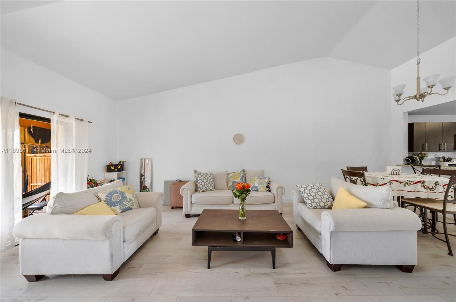 VILLA RICA - Residential Lease